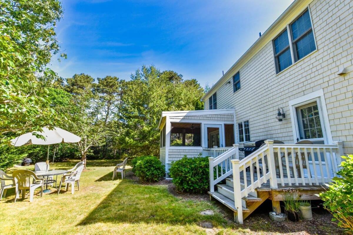 Screened In Porch And Fantastic Game Room Wellfleet Exterior photo