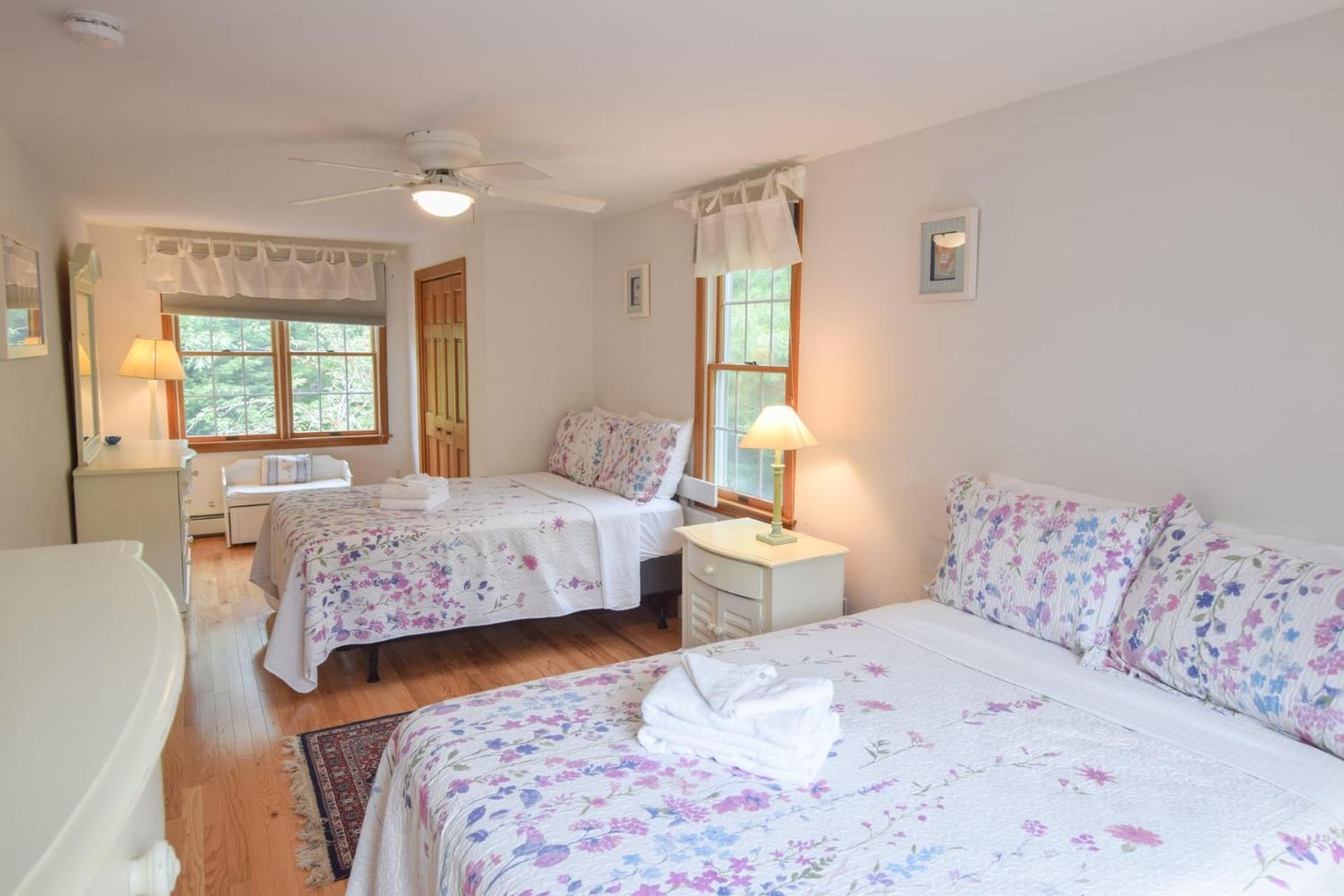 Screened In Porch And Fantastic Game Room Wellfleet Exterior photo